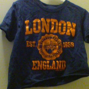 Cropped London shirt